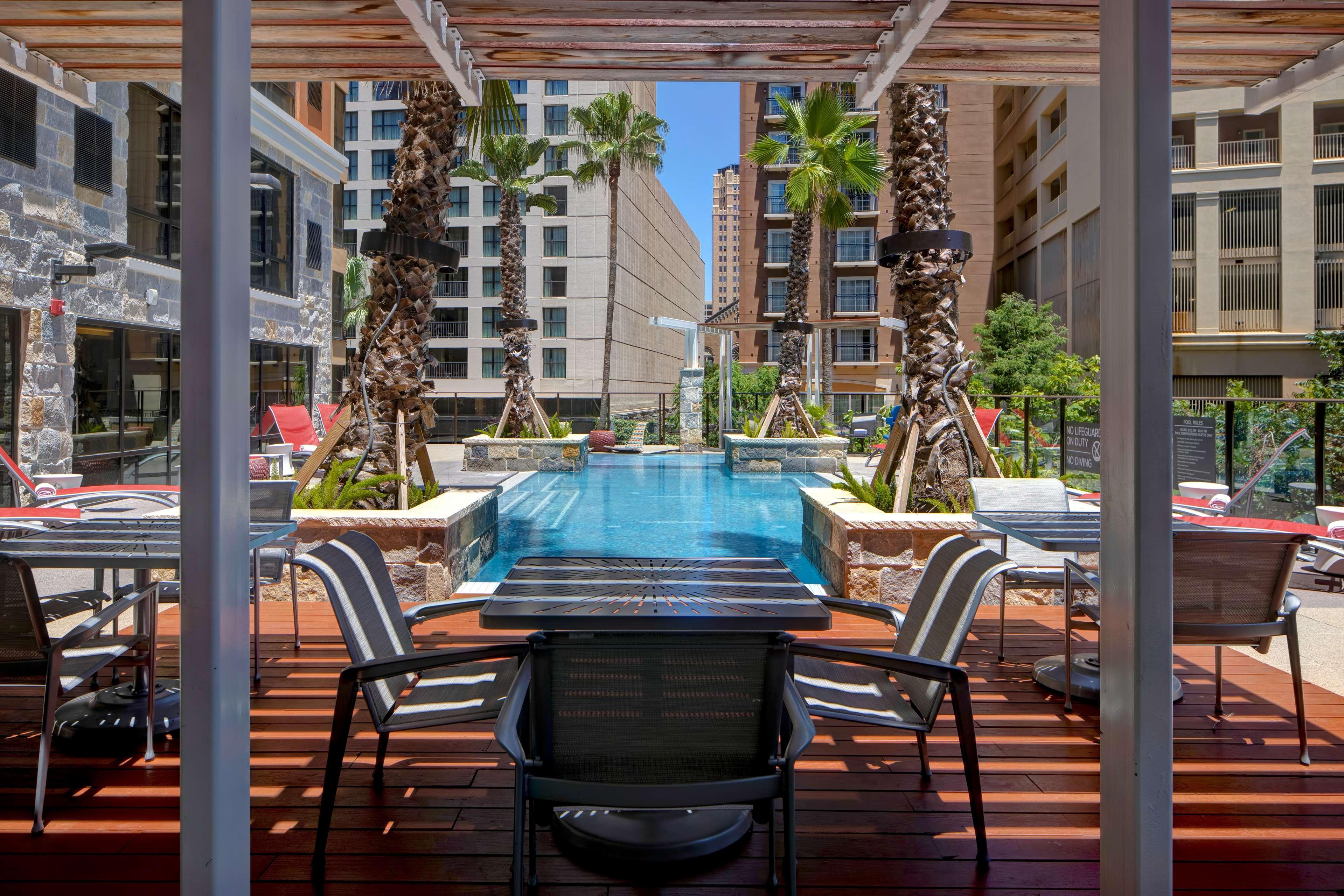 Home2 Suites By Hilton San Antonio On The Riverwalk Exterior photo
