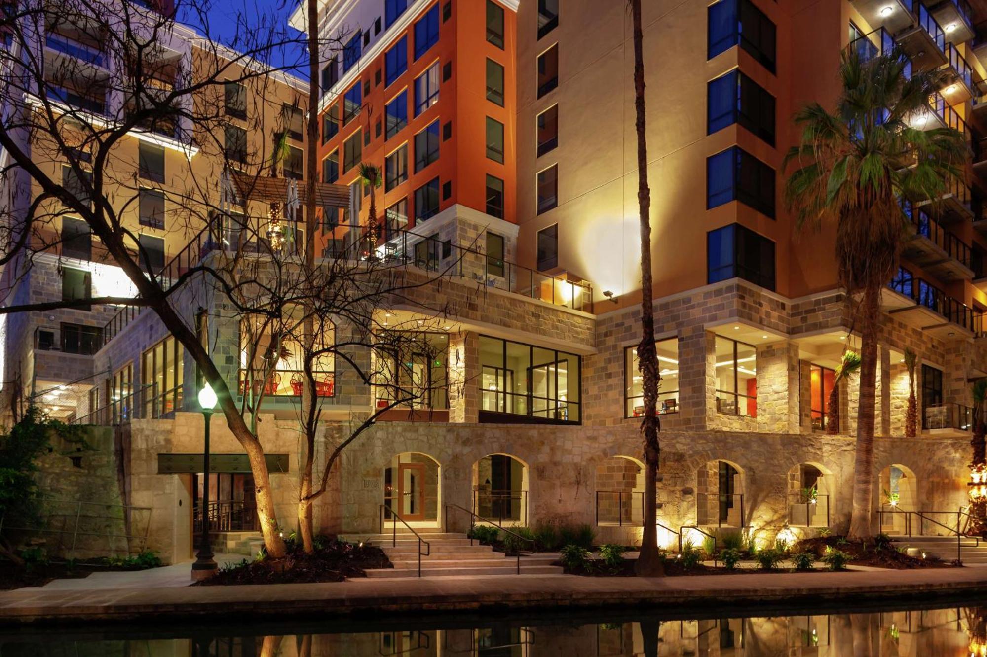 Home2 Suites By Hilton San Antonio On The Riverwalk Exterior photo